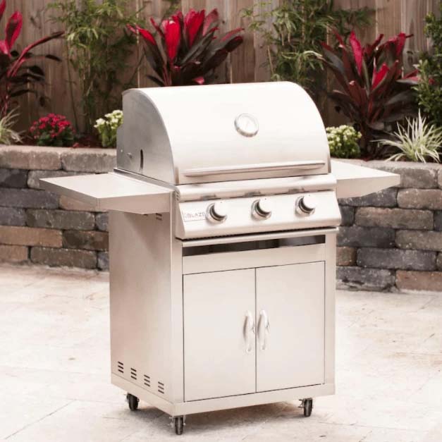 Blaze Prelude LBM 25-Inch 3-Burner Freestanding Gas Grill (BLZ-3LBM-LP/NG + CART)