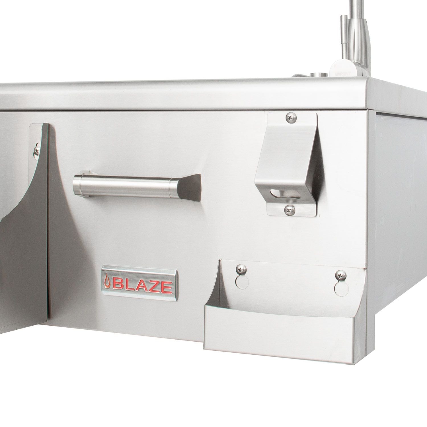 Blaze Beverage Center with Sink, Condiment Tray & Ice Bin Cooler (BLZ-30CKT-SNK)